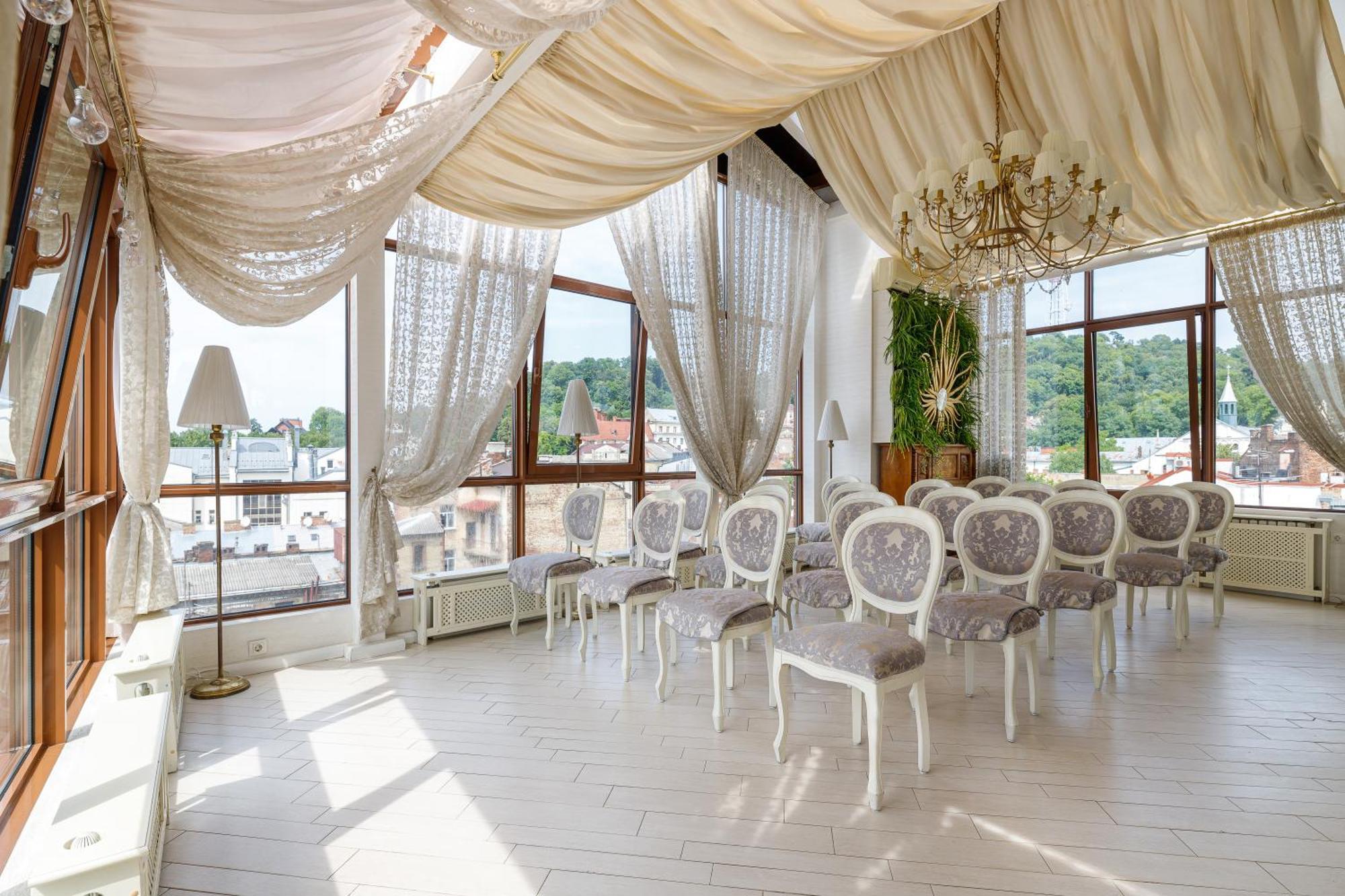 Feder Boutique 4* Львов